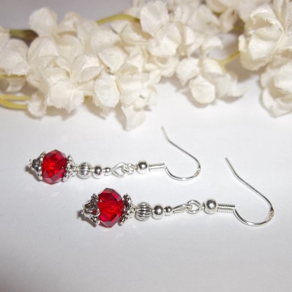 Beaded Red Dangle Earrings Handmade NWT Set 5183 - Picture 4 of 8